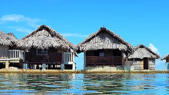 San Blas Private Beach Cabin