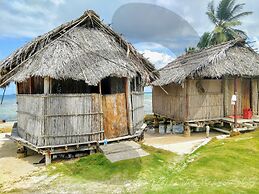 San Blas Private Beach Cabin