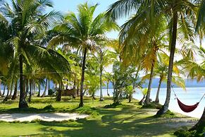 San Blas Private Beach Cabin