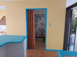 Orrie's Beach Bar Hotel