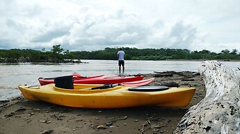 Casa Laguna Studios Apartments