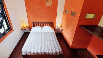 Casa Laguna Studios Apartments