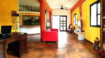 Casa Laguna Studios Apartments