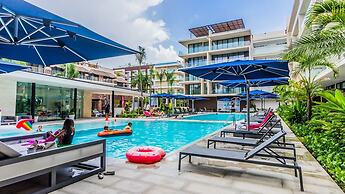Oceana 232 Playa del Carmen Condo with Pool and Sundeck Area by RedAwn