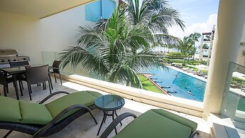 Elements 216 2 Bedroom Condo by RedAwning