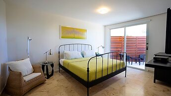 Elements 216 2 Bedroom Condo by RedAwning