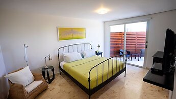 Elements 216 2 Bedroom Condo by RedAwning