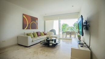 Elements 220 2 Bedroom Condo by RedAwning