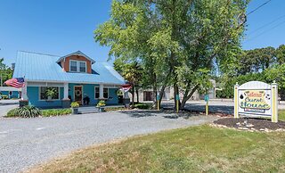 Island Guesthouse and Motel
