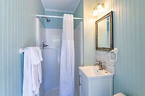 Island Guesthouse and Motel