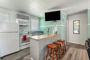 Island Guesthouse and Motel