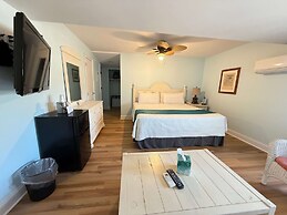 Island Guesthouse and Motel