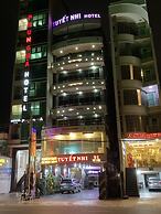 Tuyet Nhi Hotel