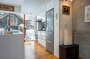 Kitanishi 3 by H2 Life