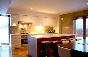 Asanagi 3 bedroom by Hokkaido Tracks