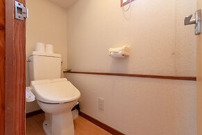 Powder Cottage by Hokkaido Tracks