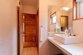 Powder Cottage by Hokkaido Tracks