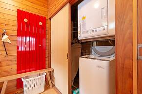 Powder Cottage by Hokkaido Tracks