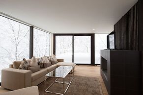 Kawasemi by Hokkaido Tracks