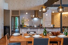 Kitsune House by H2 Life