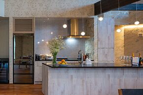 Kitsune House by H2 Life