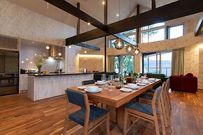 Kitsune House by H2 Life