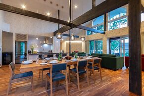 Kitsune House by H2 Life