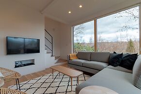 Komorebi Chalet by Hokkaido Tracks