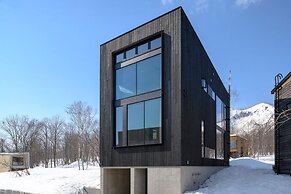 Odile by Hokkaido Tracks