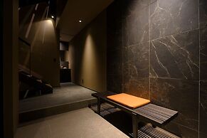 Odile by Hokkaido Tracks