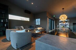 Odile by Hokkaido Tracks