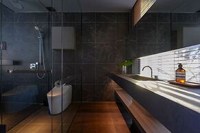 Odile by Hokkaido Tracks