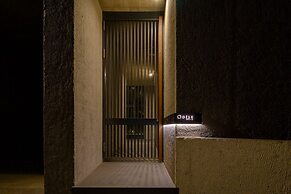 Odile by Hokkaido Tracks