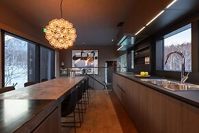 Odile by Hokkaido Tracks