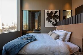 Odile by Hokkaido Tracks