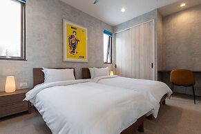 Off Piste Chalet by H2 Life