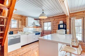 Tanoshii Chalet by H2 Life