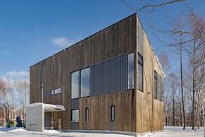 Yanagi House by Hokkaido Tracks