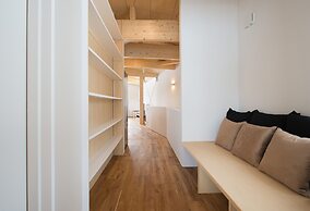 Yorokobi Lodge by Hokkaido Tracks