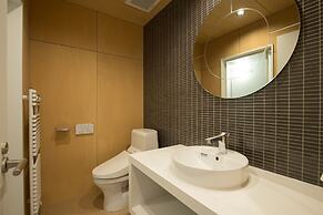 Yorokobi Lodge by Hokkaido Tracks