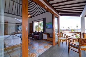 Wide Sands Beach Retreat