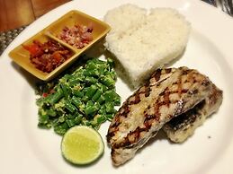 Wide Sands Beach Retreat