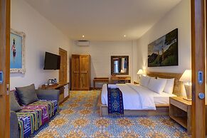 Wide Sands Beach Retreat