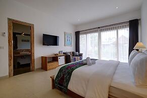 Wide Sands Beach Retreat