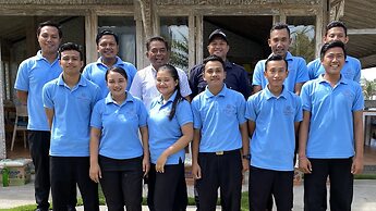 Wide Sands Beach Retreat