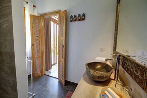 Wide Sands Beach Retreat