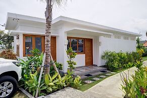 Wide Sands Beach Retreat