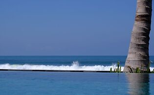 Wide Sands Beach Retreat