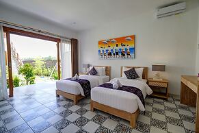 Wide Sands Beach Retreat