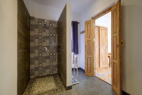 Wide Sands Beach Retreat